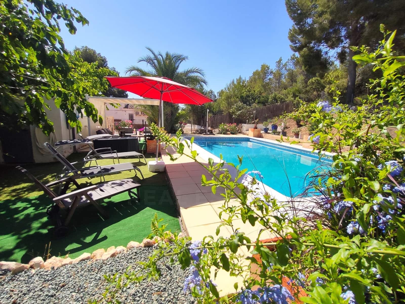 5 soverom Finca/Herregård til salgs i Pedralba med svømmebasseng - € 395 000 (Ref: 9988137)