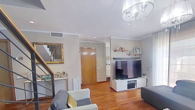 4 soverom Leilighet til salgs i Tarragona by med garasje - € 395 000 (Ref: 9988139)