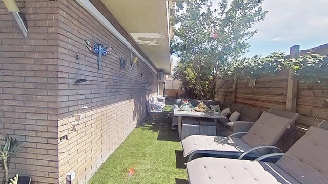 4 soverom Leilighet til salgs i Tarragona by med garasje - € 395 000 (Ref: 9988139)