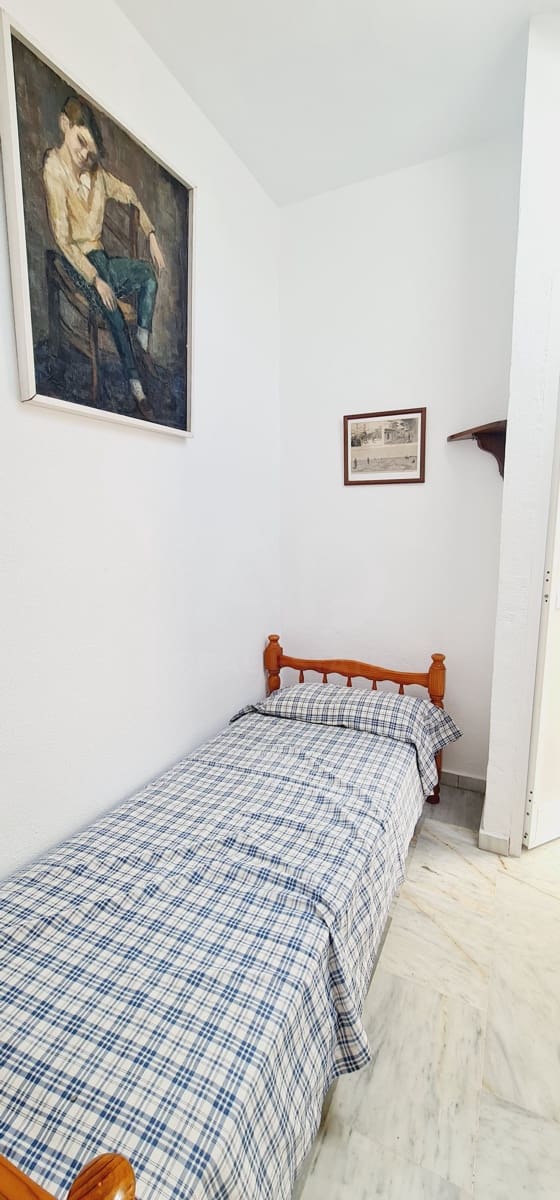 5 soveværelse Rækkehus til salg i Fuengirola med swimmingpool garage - € 470.000 (Ref: 9988143)