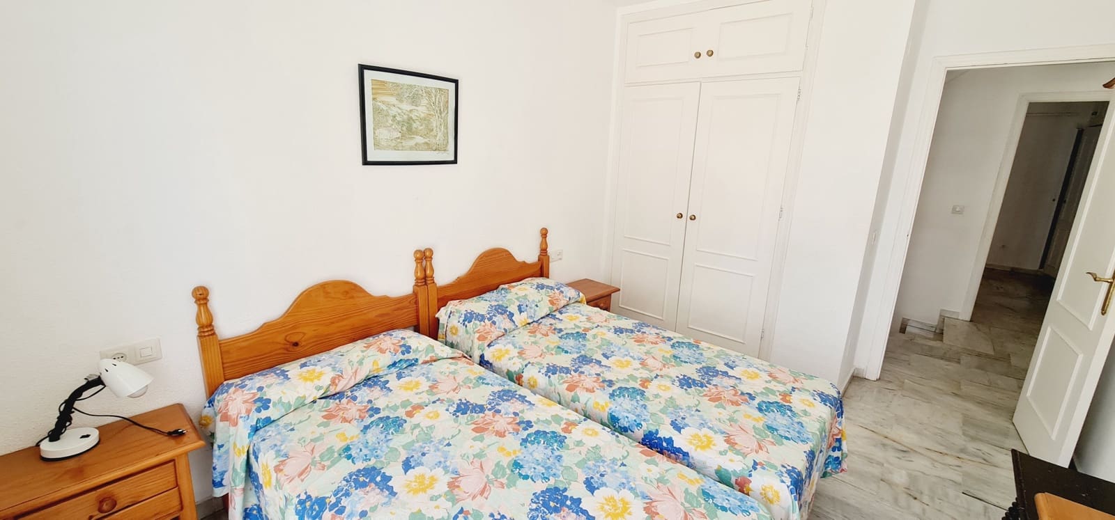5 soveværelse Rækkehus til salg i Fuengirola med swimmingpool garage - € 470.000 (Ref: 9988143)