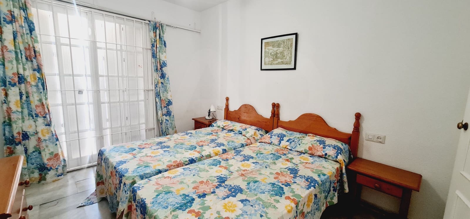 5 soveværelse Rækkehus til salg i Fuengirola med swimmingpool garage - € 470.000 (Ref: 9988143)