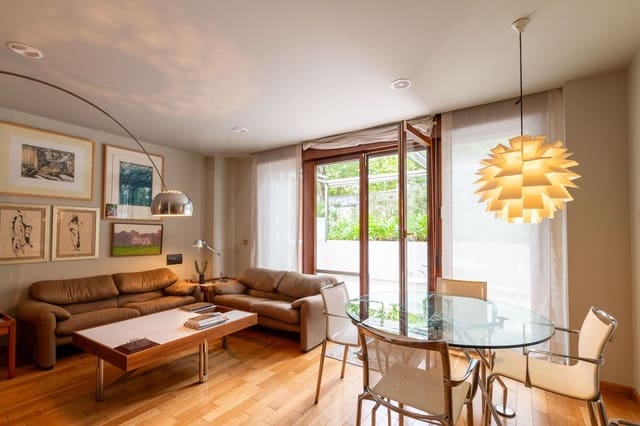 Appartement te koop in Santander met garage - € 790.000 (Ref: 9988144)
