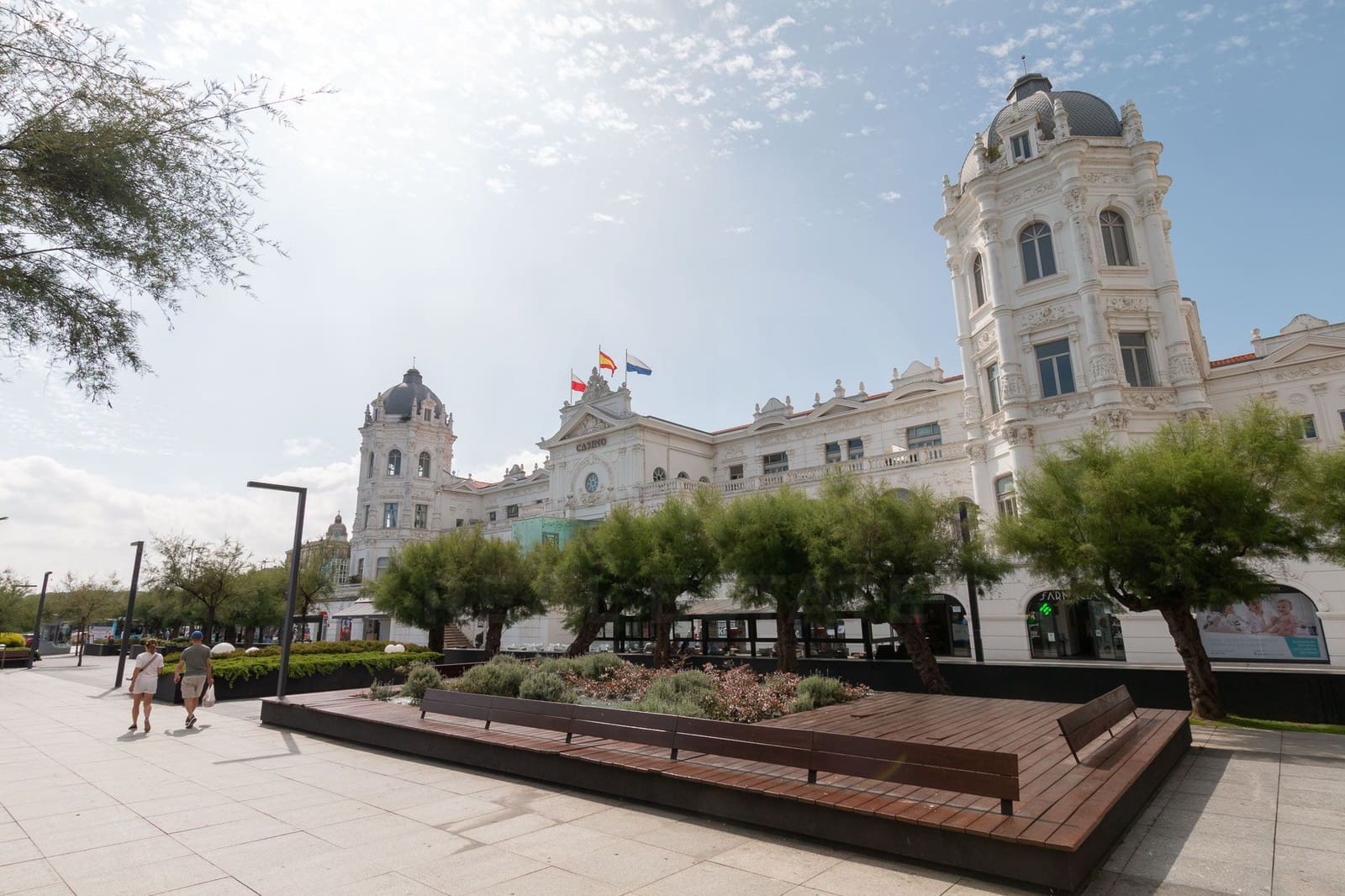 Appartement te koop in Santander met garage - € 790.000 (Ref: 9988144)