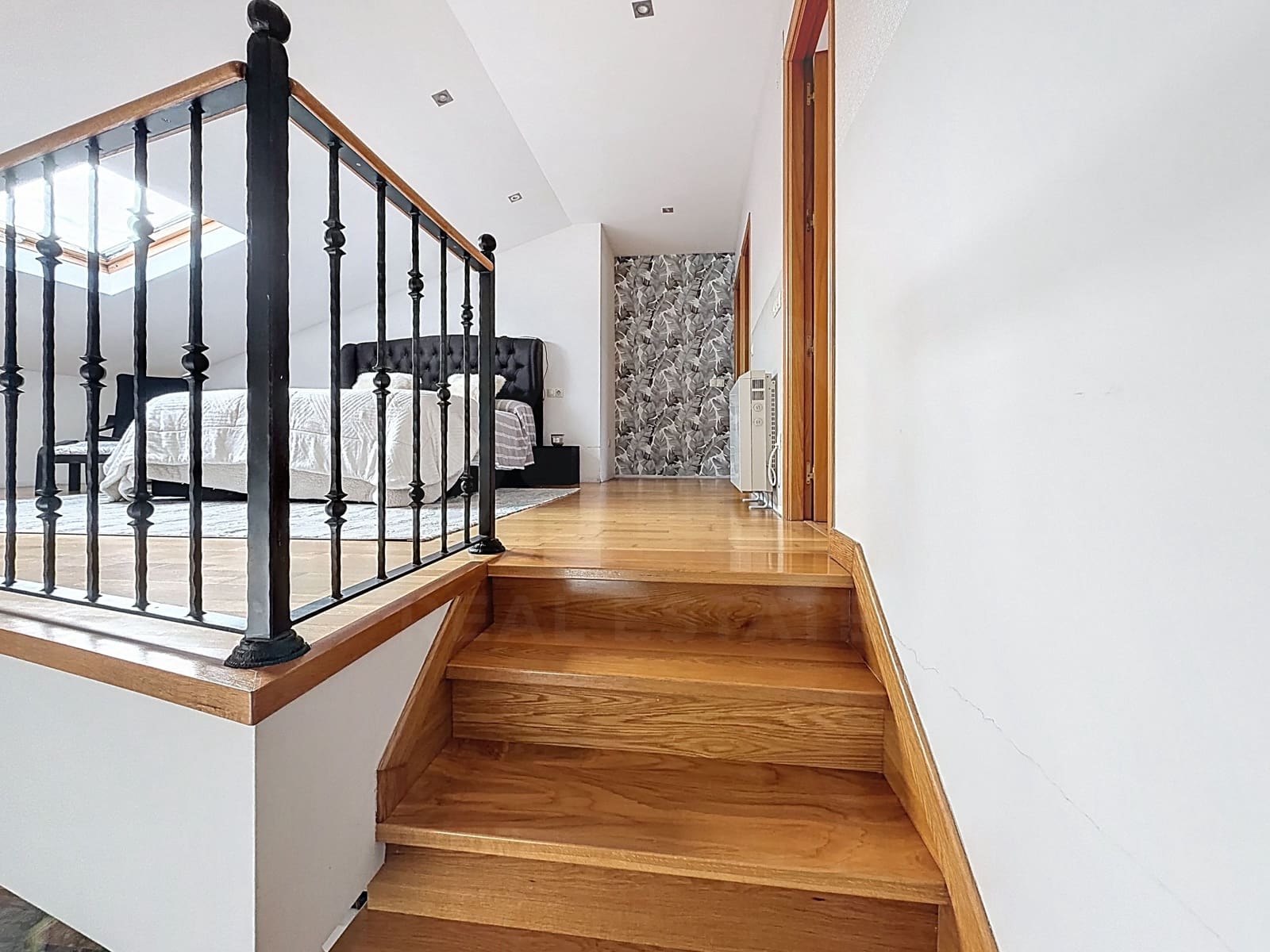 5 soveværelse Lejlighed til salg i Pontevedra by med garage - € 259.000 (Ref: 9988145)