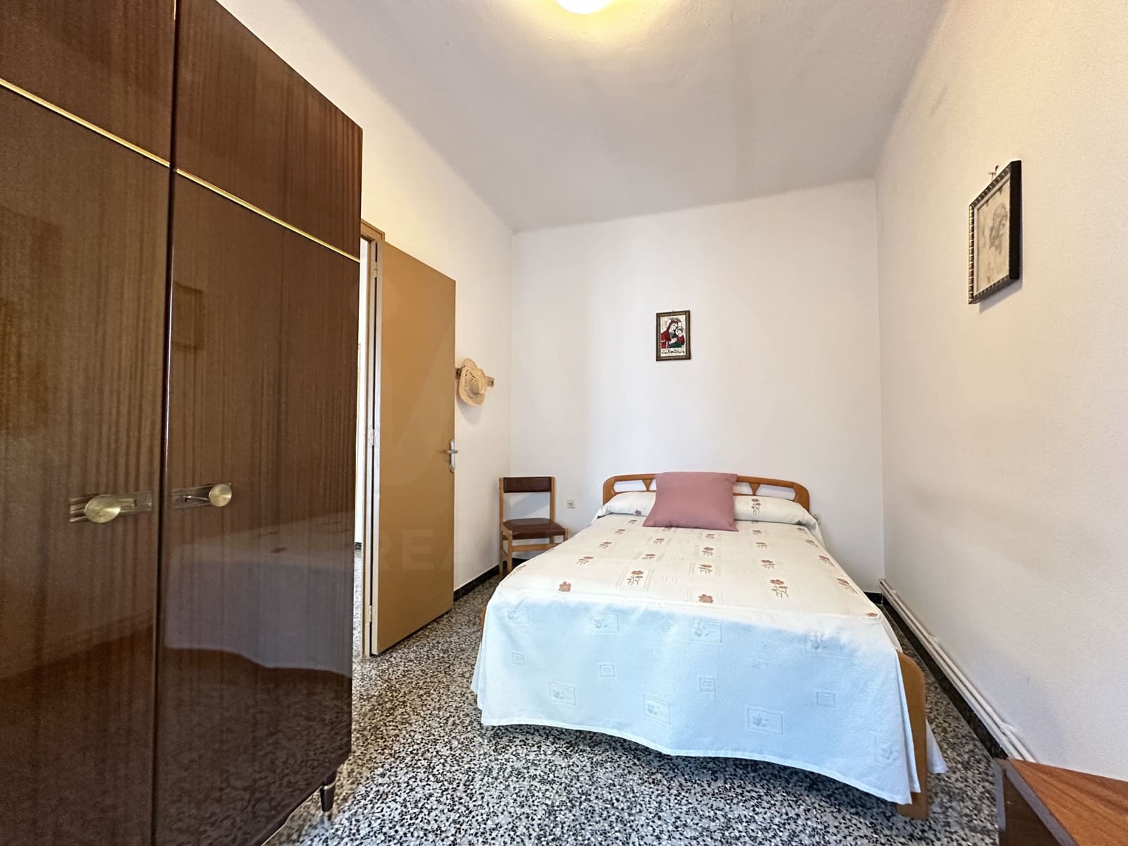 5 Zimmer Reihenhaus zu verkaufen in Barcelona Stadt - 290.000 € (Ref: 9988146)