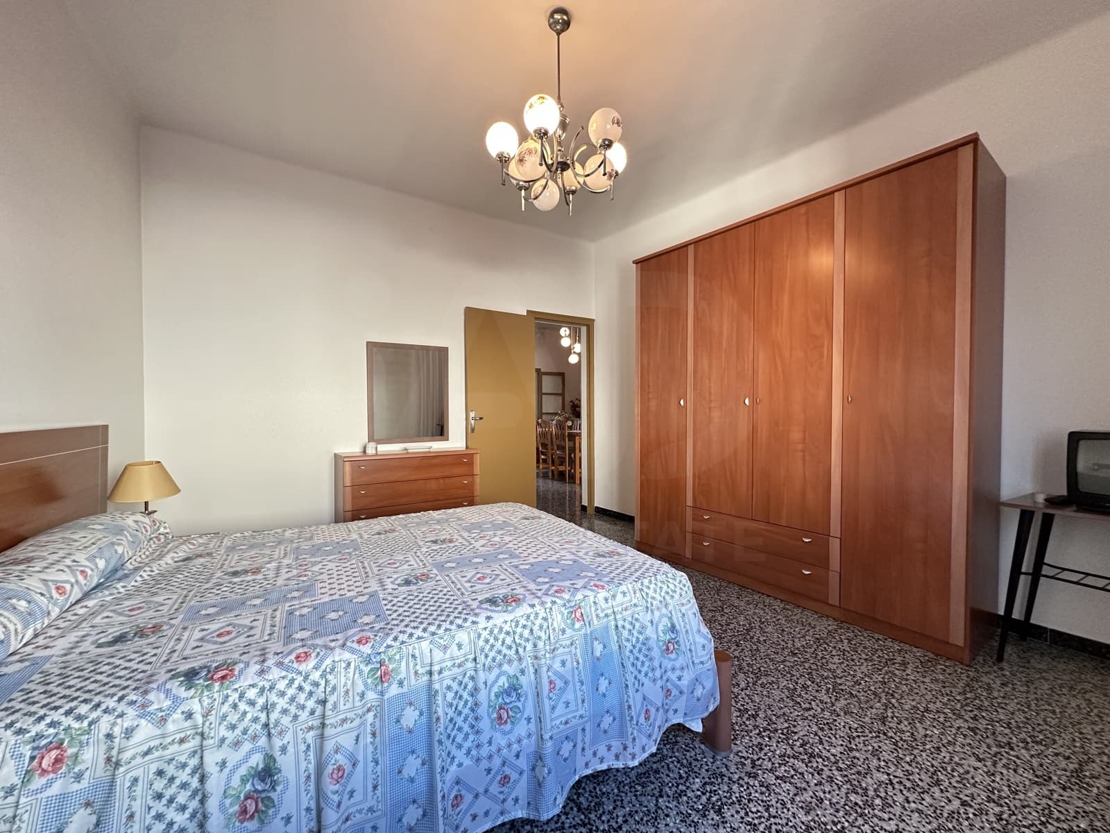 5 Zimmer Reihenhaus zu verkaufen in Barcelona Stadt - 290.000 € (Ref: 9988146)