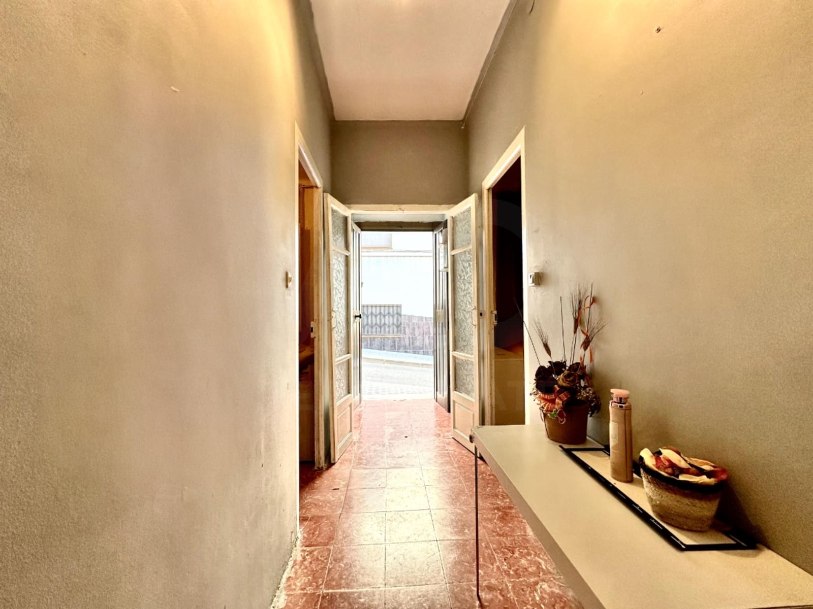 5 Zimmer Reihenhaus zu verkaufen in Barcelona Stadt - 290.000 € (Ref: 9988146)