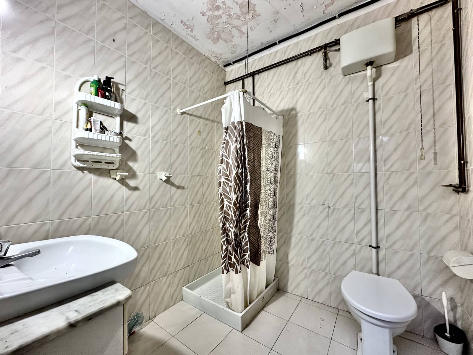 5 Zimmer Reihenhaus zu verkaufen in Barcelona Stadt - 290.000 € (Ref: 9988146)