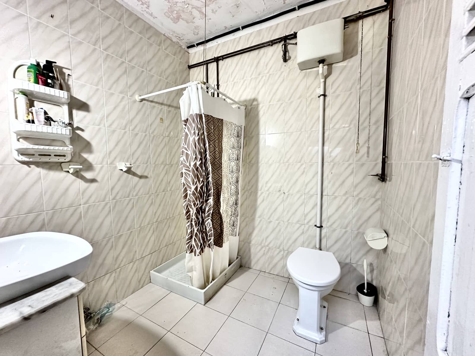 5 Zimmer Reihenhaus zu verkaufen in Barcelona Stadt - 290.000 € (Ref: 9988146)