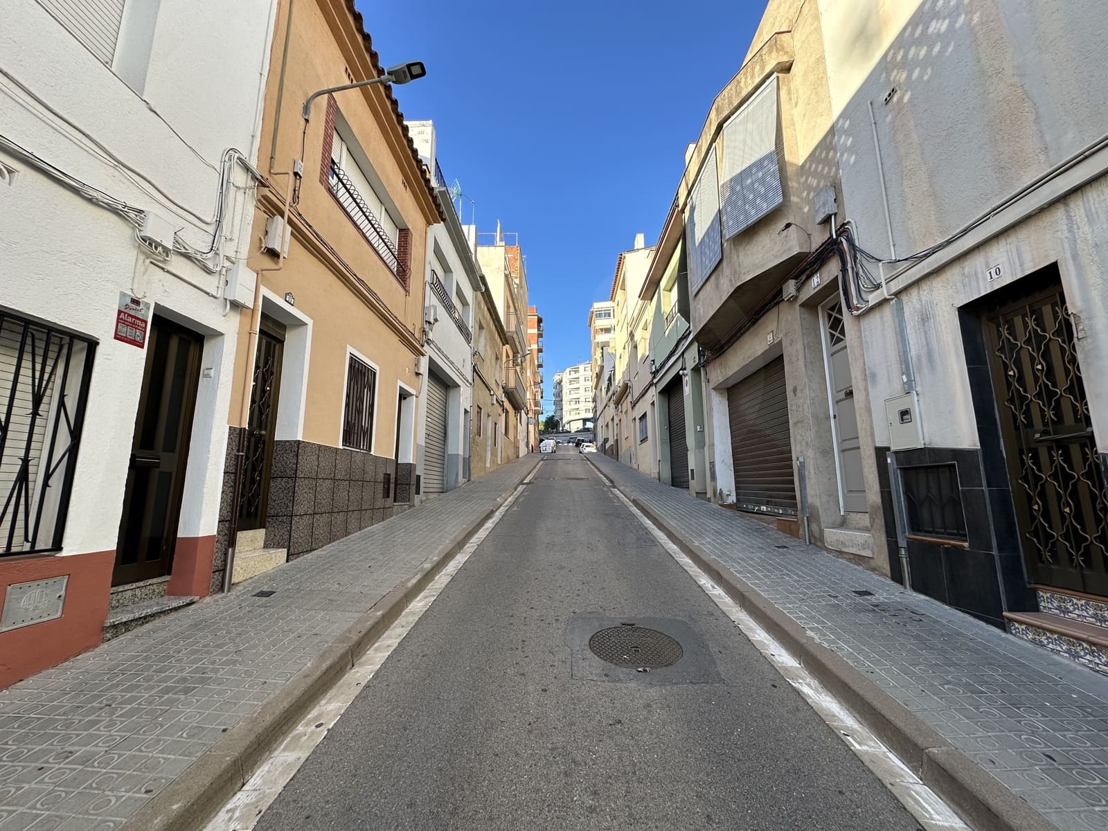 5 Zimmer Reihenhaus zu verkaufen in Barcelona Stadt - 290.000 € (Ref: 9988146)
