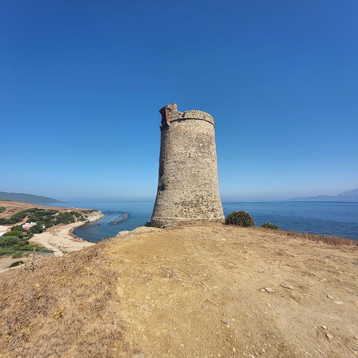 Grunde uden byggetilladelser til salg i Cadiz by - € 600.000 (Ref: 9988147)