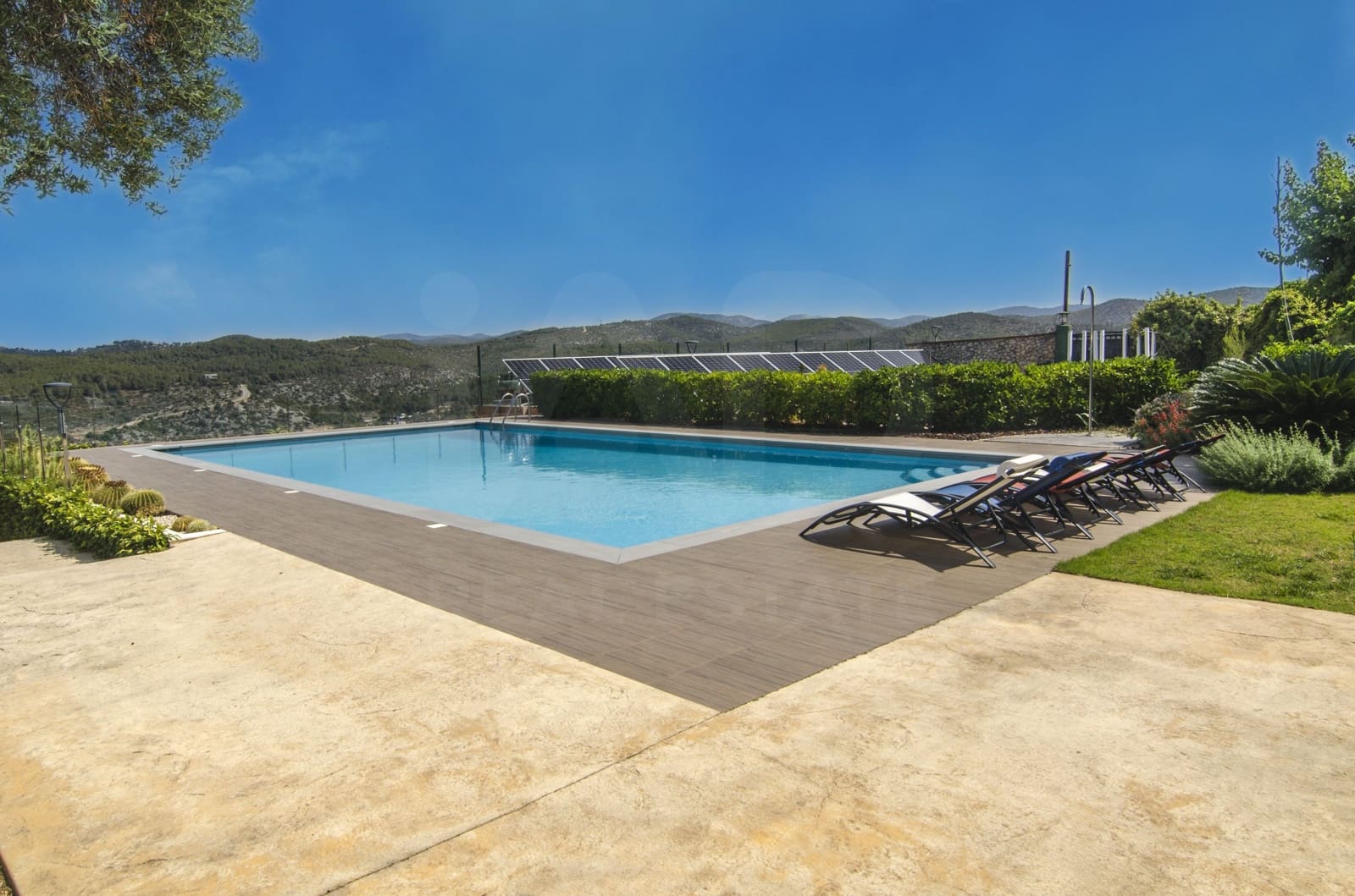5 soverom Hus til salgs i Barcelona by med svømmebasseng garasje - € 1 850 000 (Ref: 9988148)