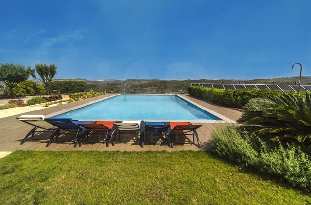 5 soverom Hus til salgs i Barcelona by med svømmebasseng garasje - € 1 850 000 (Ref: 9988148)