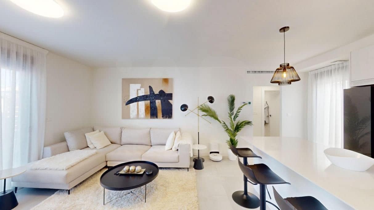 3 soverom Hus til salgs i Roldan med svømmebasseng - € 406 500 (Ref: 9988152)