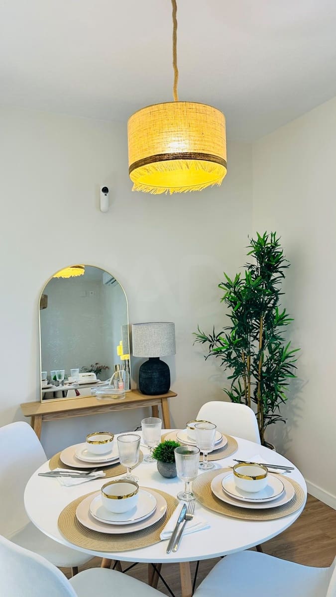 3 sovrum Hus till salu i Madrid stad - 298 000 € (Ref: 9988154)