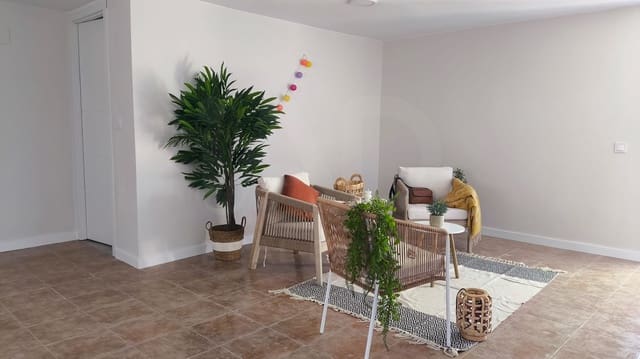 3 soveværelse Byhus til salg i Madrid by - € 298.000 (Ref: 9988154)