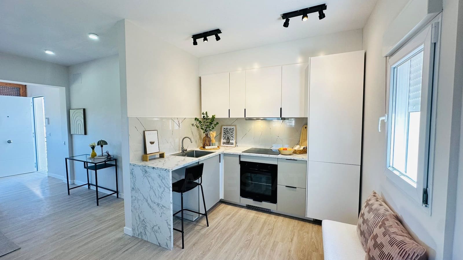 3 sovrum Hus till salu i Madrid stad - 298 000 € (Ref: 9988154)