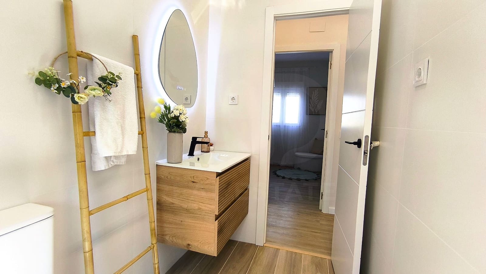 3 sovrum Hus till salu i Madrid stad - 298 000 € (Ref: 9988154)
