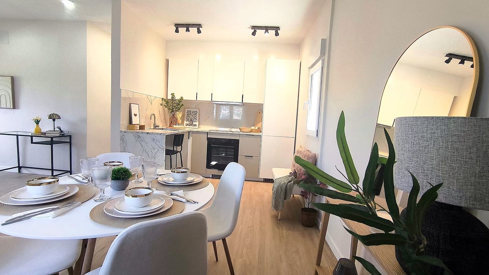 3 sovrum Hus till salu i Madrid stad - 298 000 € (Ref: 9988154)