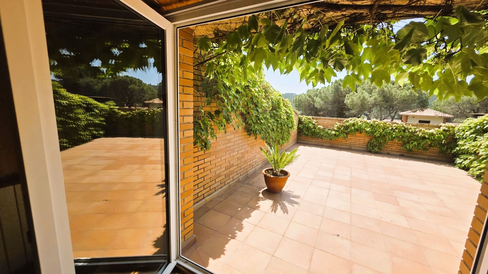 7 slaapkamer Villa te koop in Barcelona stad met zwembad garage - € 2.400.000 (Ref: 9988155)