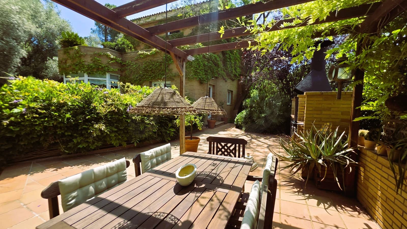 7 slaapkamer Villa te koop in Barcelona stad met zwembad garage - € 2.400.000 (Ref: 9988155)