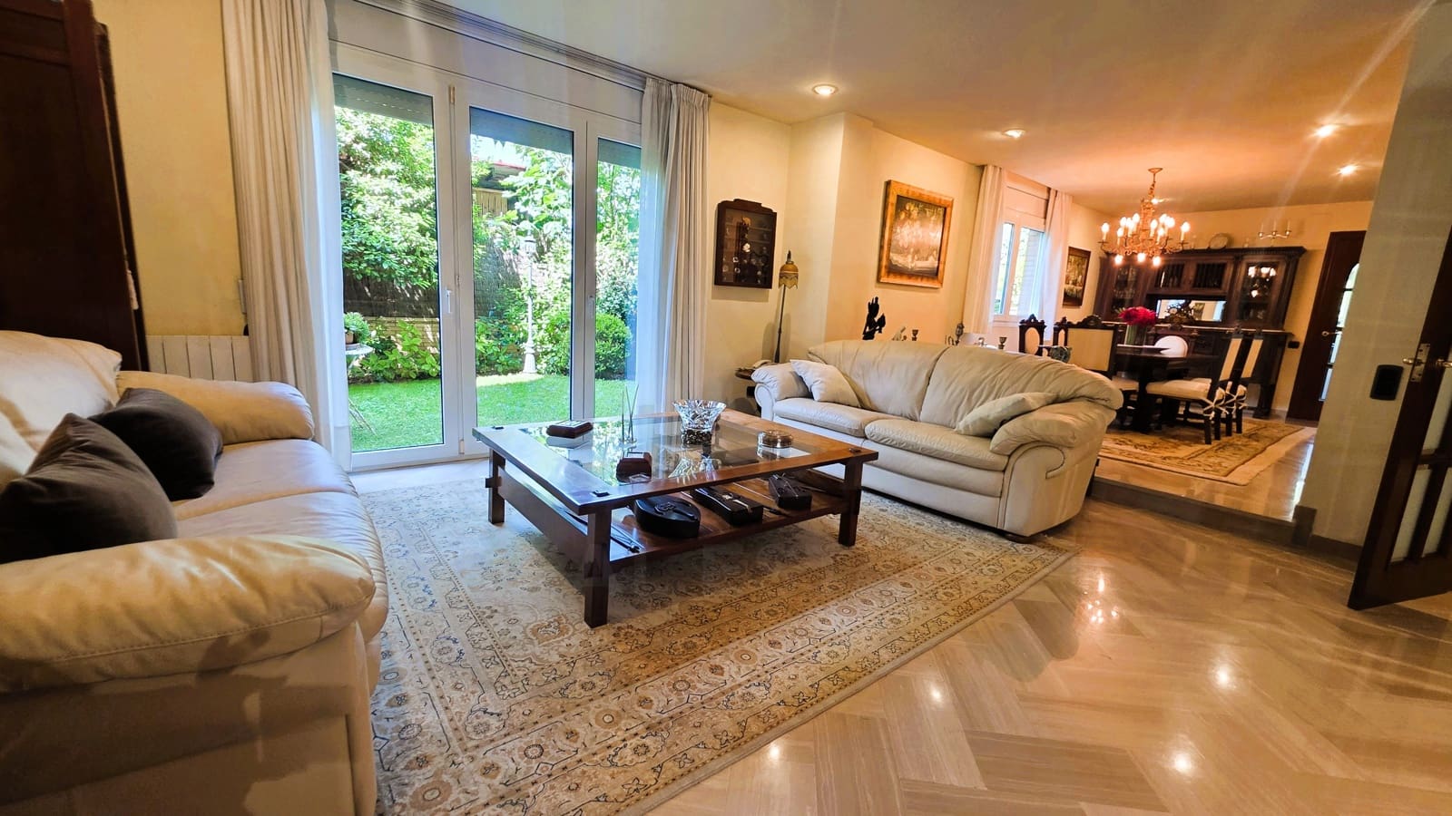 7 slaapkamer Villa te koop in Barcelona stad met zwembad garage - € 2.400.000 (Ref: 9988155)