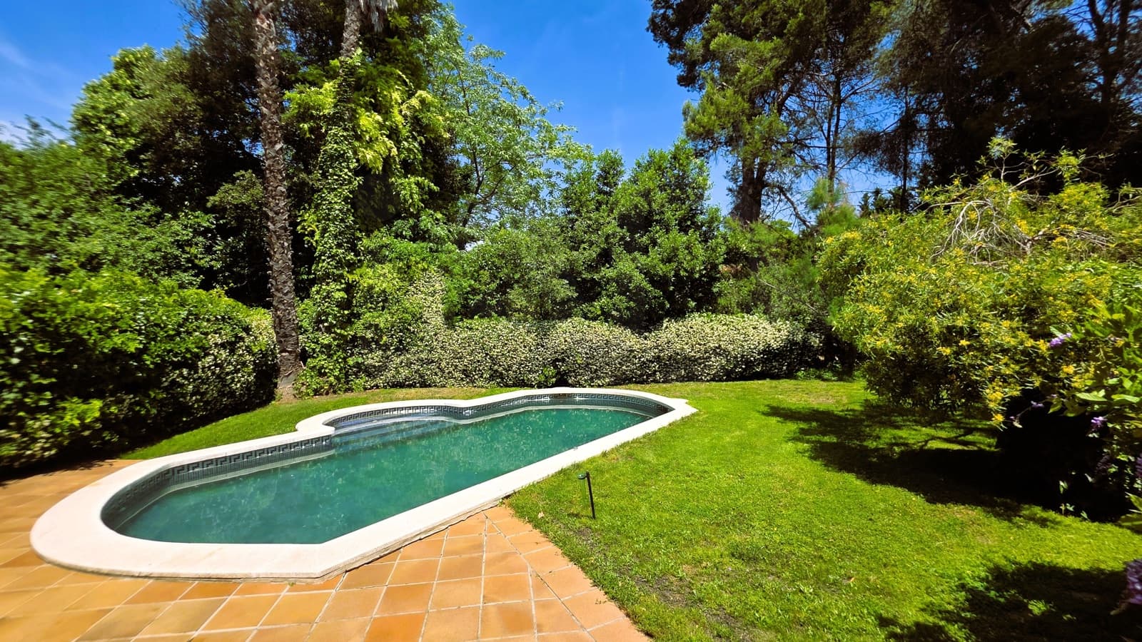 7 slaapkamer Villa te koop in Barcelona stad met zwembad garage - € 2.400.000 (Ref: 9988155)