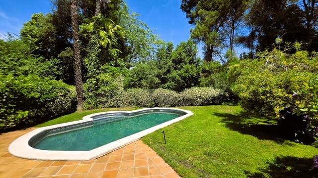 7 slaapkamer Villa te koop in Barcelona stad met zwembad garage - € 2.400.000 (Ref: 9988155)