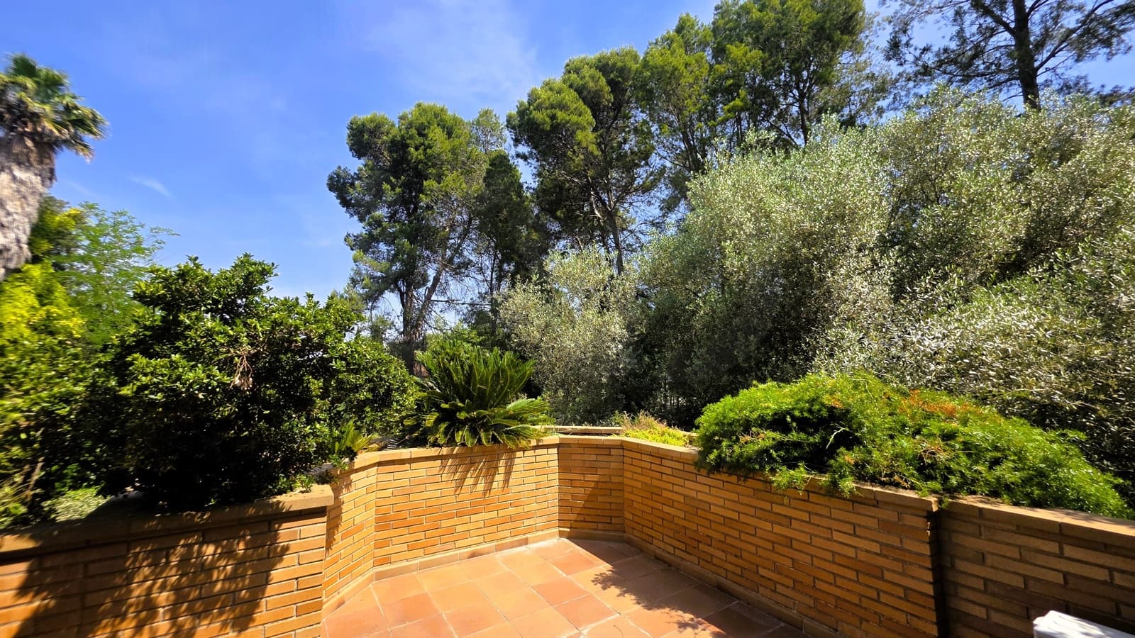 7 slaapkamer Villa te koop in Barcelona stad met zwembad garage - € 2.400.000 (Ref: 9988155)