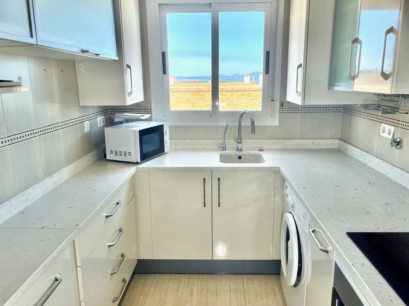 2 soverom Penthouse til salgs i Oropesa  med svømmebasseng garasje - € 214 900 (Ref: 9988157)