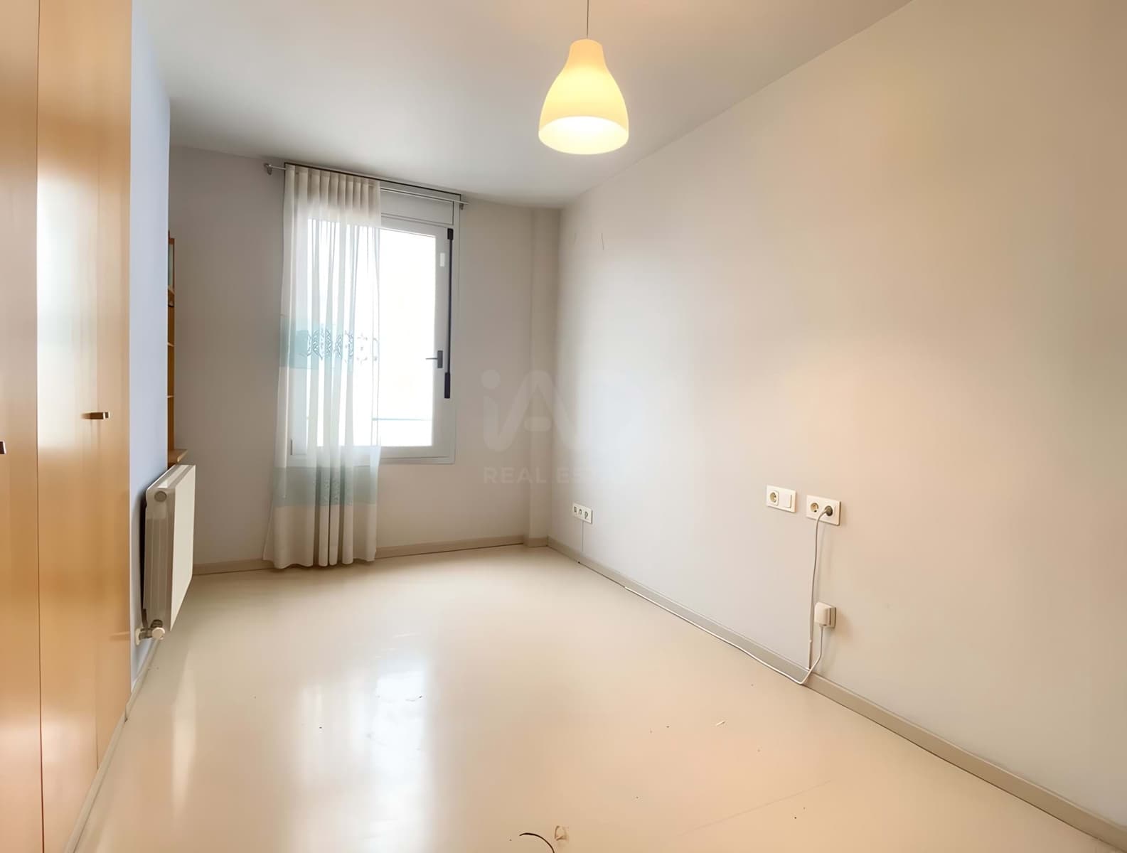 4 soverom Hus til salgs i Barcelona by med garasje - € 500 000 (Ref: 9988158)