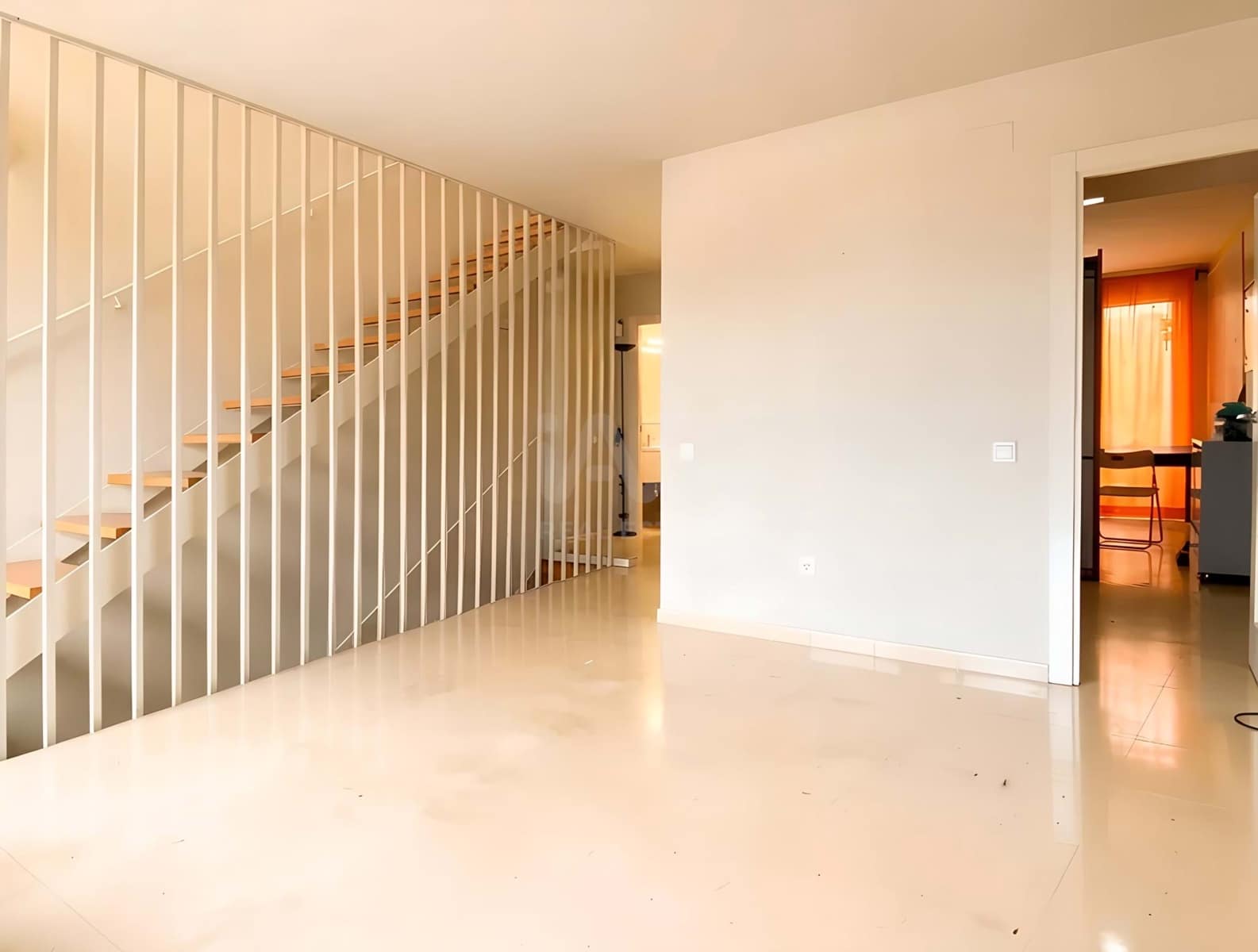 4 soverom Hus til salgs i Barcelona by med garasje - € 500 000 (Ref: 9988158)
