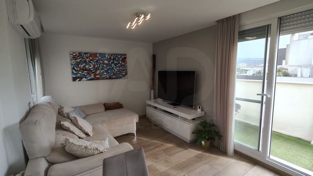 2 chambre Penthouse à vendre à Sur, Castelló de la Plana avec garage - 233 900 € (Ref: 9988160)