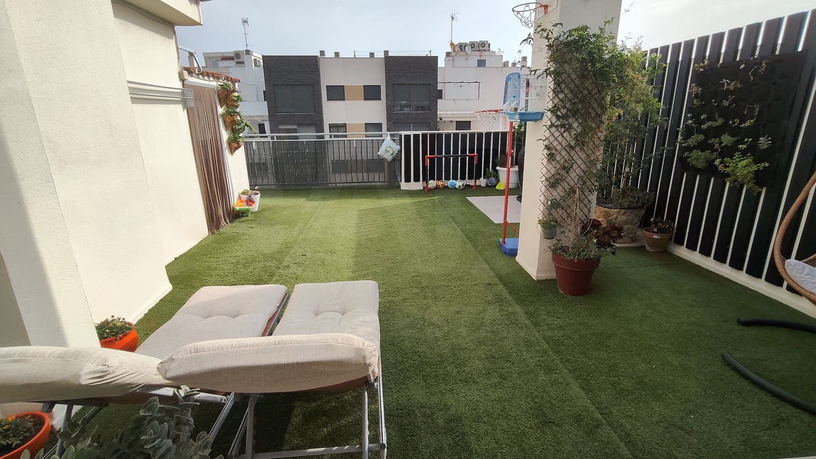 2 chambre Penthouse à vendre à Castello de la Plana avec garage - 233 900 € (Ref: 9988160)