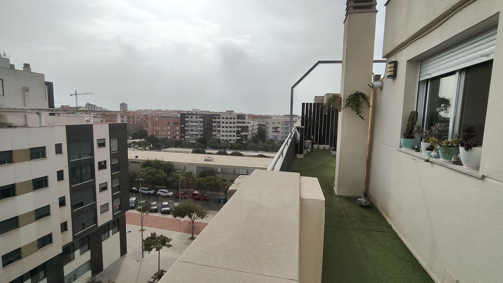2 chambre Penthouse à vendre à Castello de la Plana avec garage - 233 900 € (Ref: 9988160)
