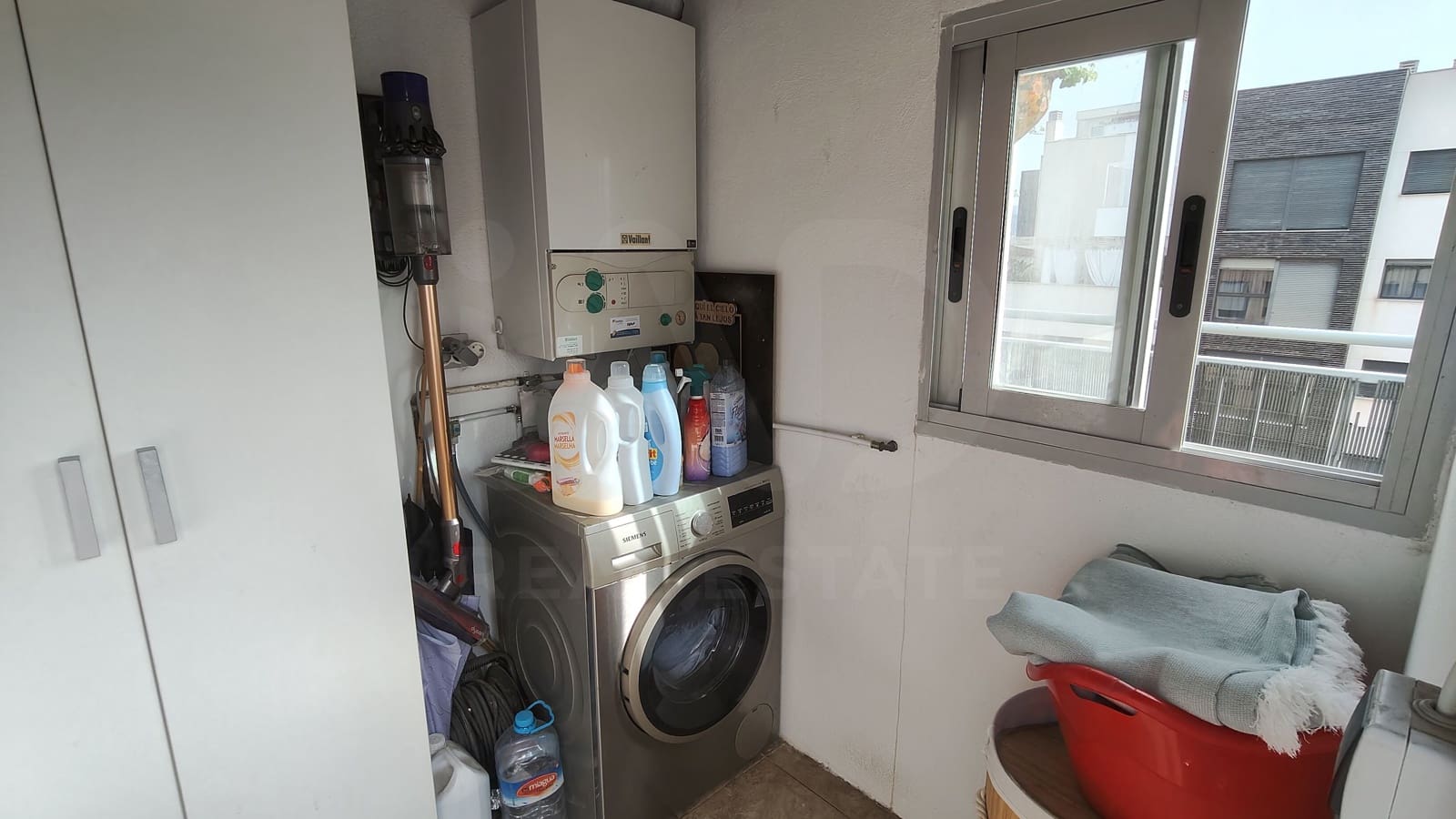 2 chambre Penthouse à vendre à Castello de la Plana avec garage - 233 900 € (Ref: 9988160)