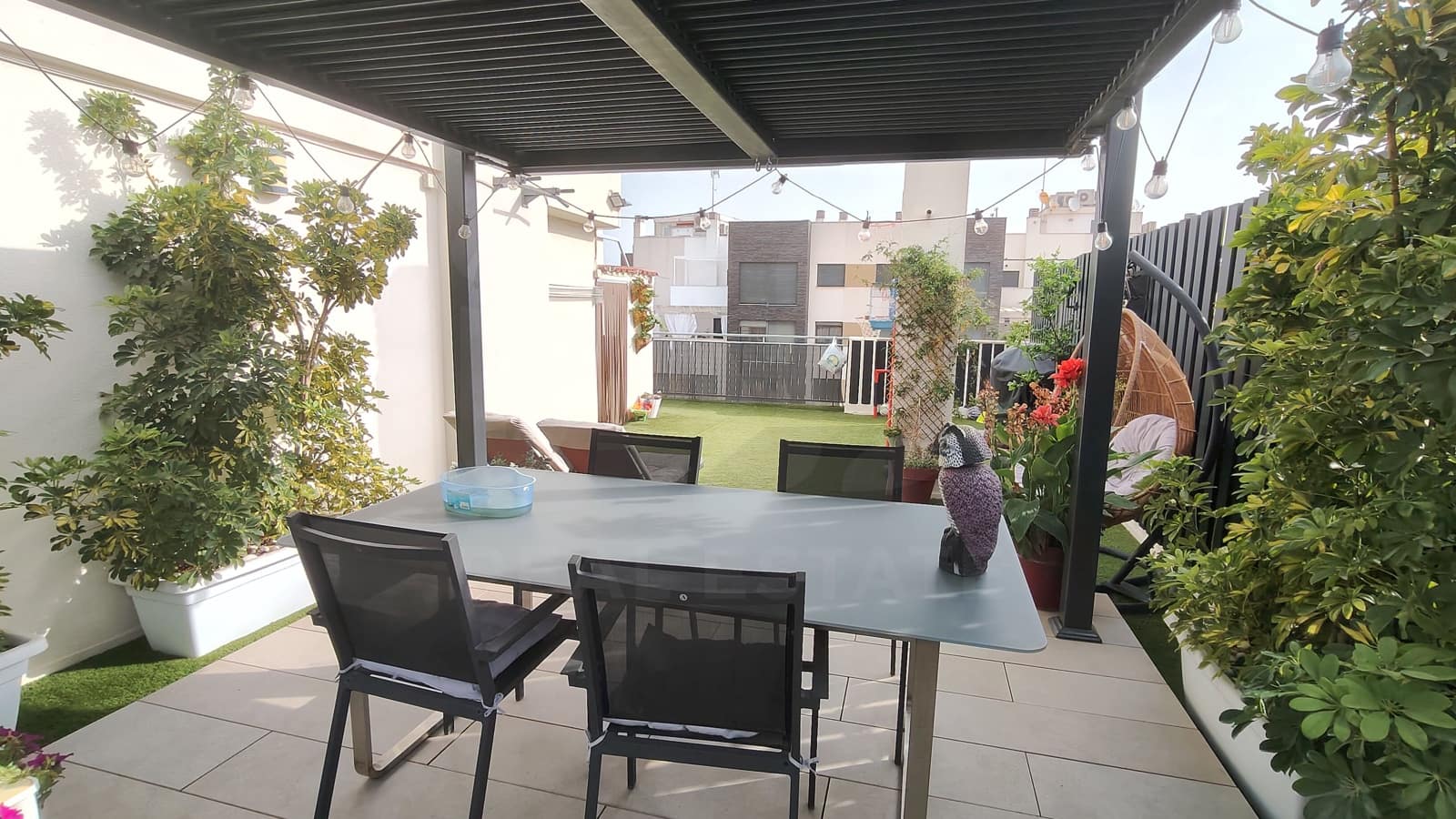2 chambre Penthouse à vendre à Castello de la Plana avec garage - 233 900 € (Ref: 9988160)