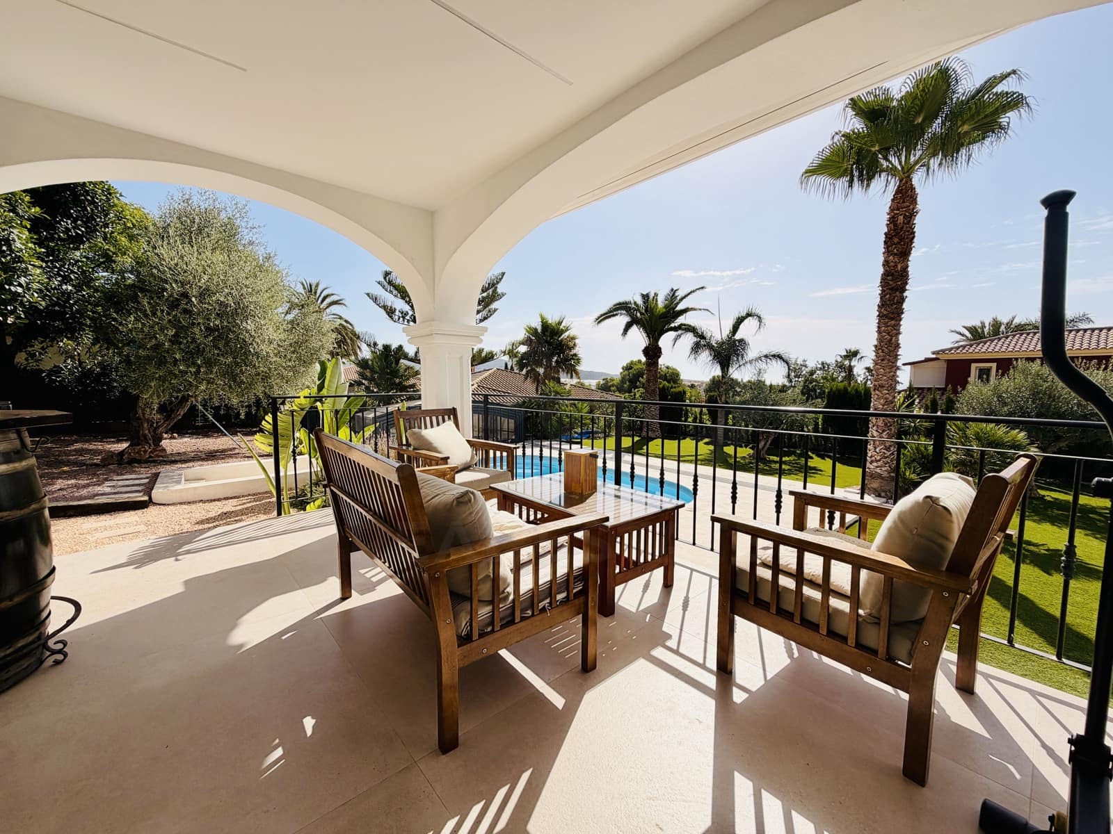 4 soveværelse Villa til salg i Muchamiel / Mutxamel med swimmingpool - € 940.000 (Ref: 9988161)