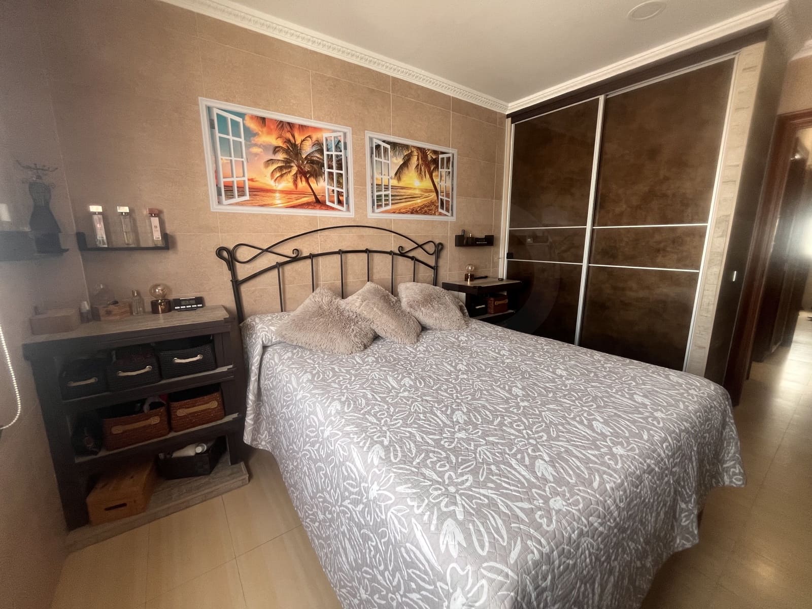 3 bedroom Apartment for sale in Cadiz city - € 205,000 (Ref: 9988162)