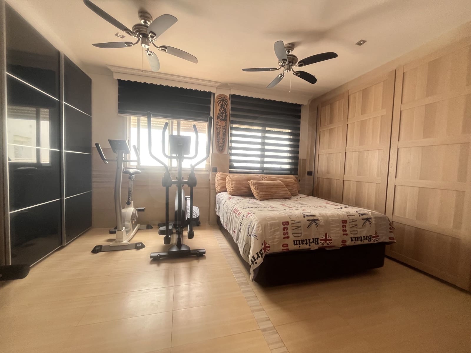 3 bedroom Apartment for sale in Cadiz city - € 205,000 (Ref: 9988162)