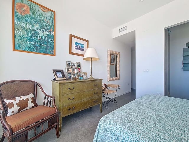 2 soverom Leilighet til salgs i Cádiz by med svømmebasseng garasje - € 550 000 (Ref: 9988164)