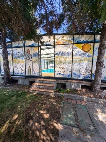 4 camera da letto Villa in vendita in León città con piscina garage - 320.000 € (Rif: 9988166)