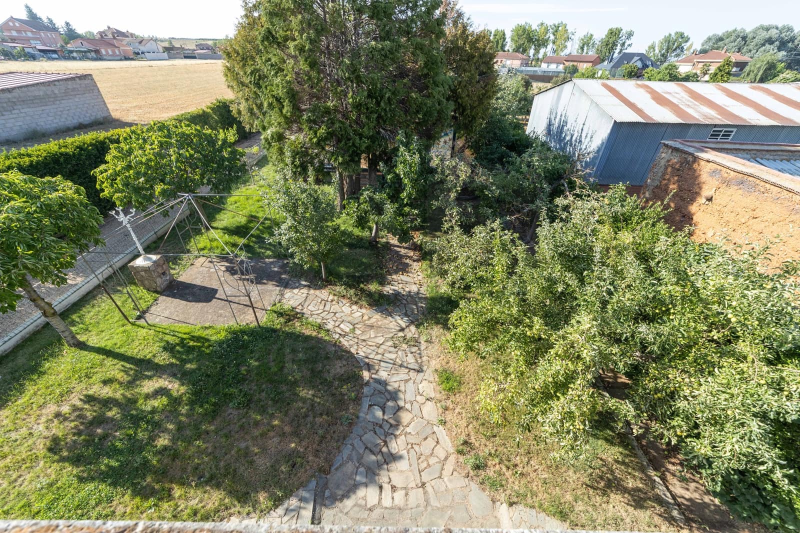 4 camera da letto Villa in vendita in Leon citta con piscina garage - 320.000 € (Rif: 9988166)