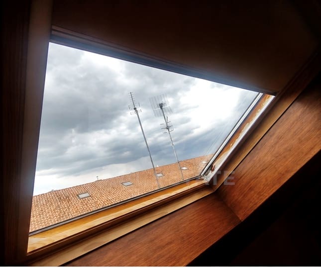 3 soverom Rekkehus til salgs i Leon by med garasje - € 248 000 (Ref: 9988167)