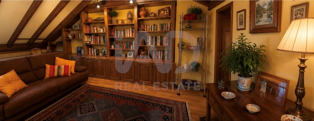 3 soverom Rekkehus til salgs i Leon by med garasje - € 248 000 (Ref: 9988167)