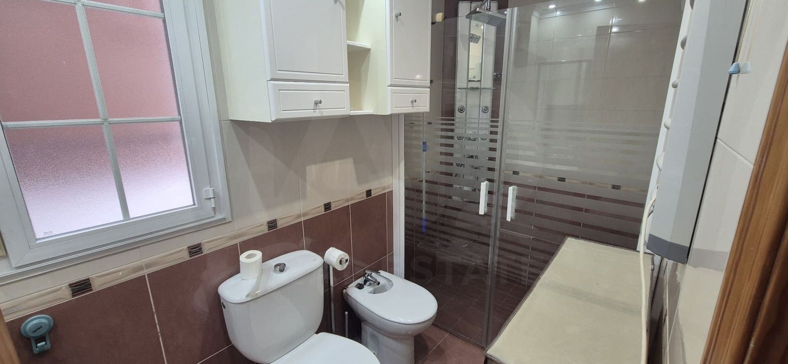 5 bedroom Terraced Villa for sale in Salamanca city with pool garage - € 350,000 (Ref: 9988170)