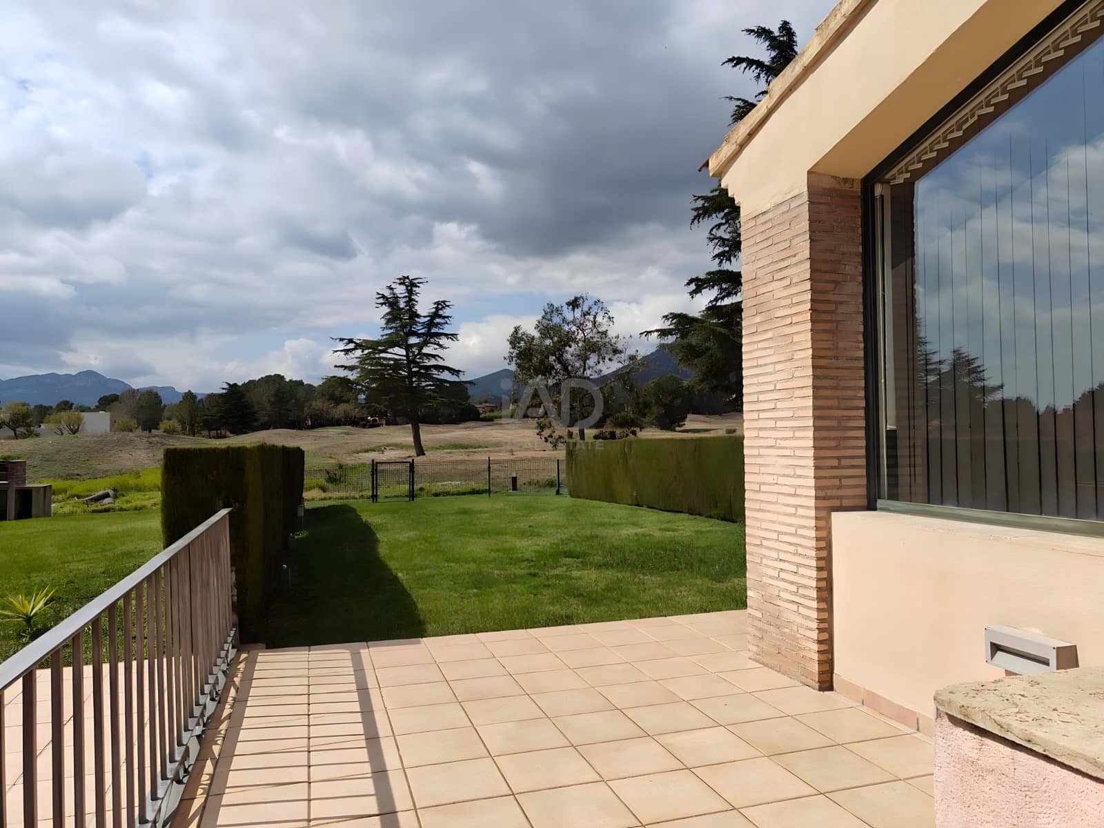 3 bedroom Terraced Villa for sale in Tarragona city - € 415,000 (Ref: 9988171)
