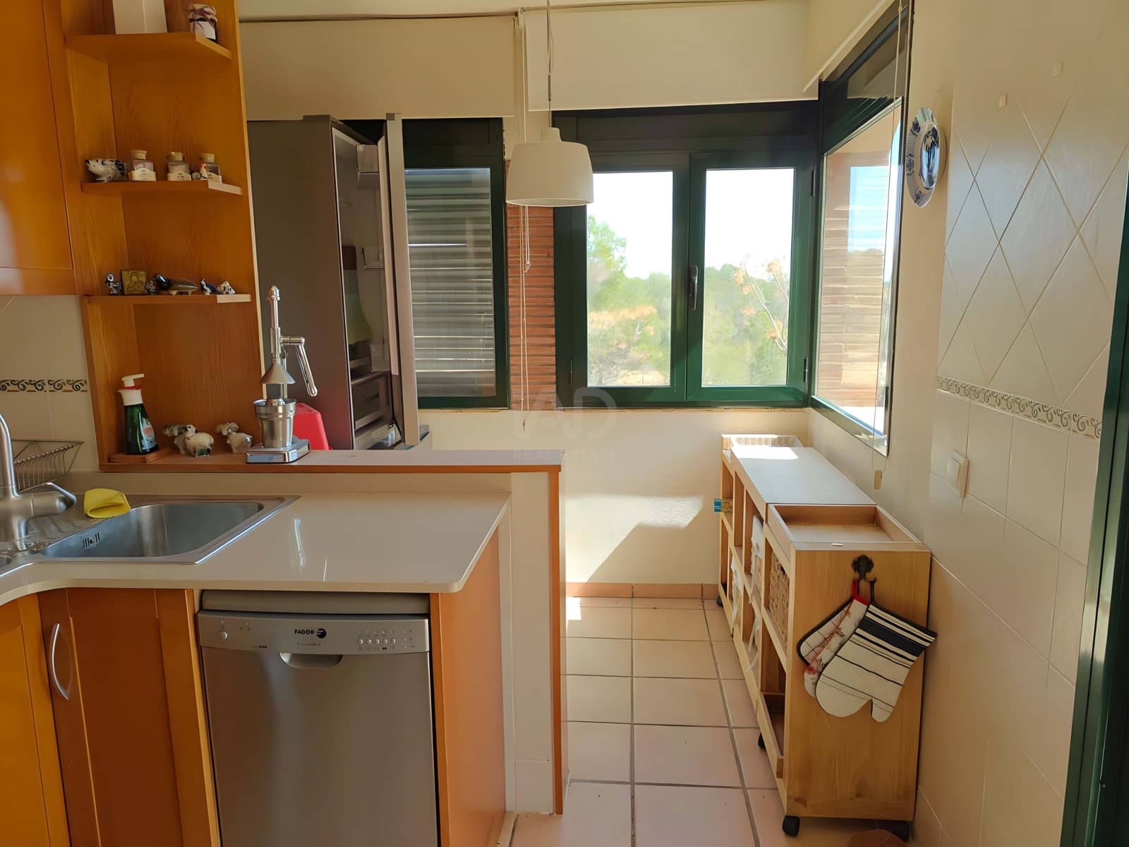 3 bedroom Terraced Villa for sale in Tarragona city - € 415,000 (Ref: 9988171)