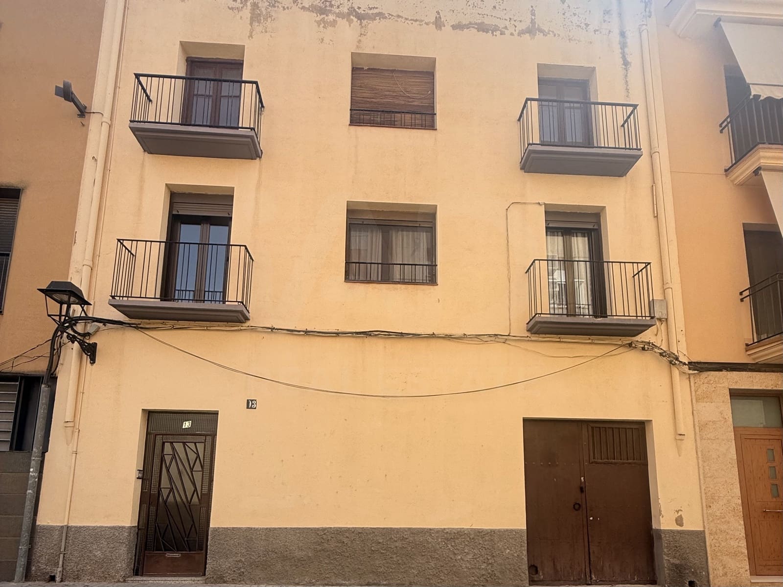 Commercial for sale in La Canonja - € 249,000 (Ref: 9988173)